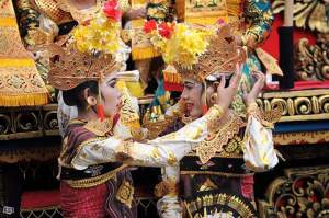 bali_dancer