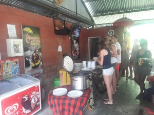 Lunch_ayung_river_rafting