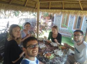 lunch_ rice_field_bali