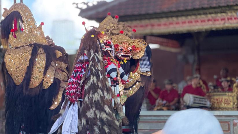 Barong_Kris_Dance  